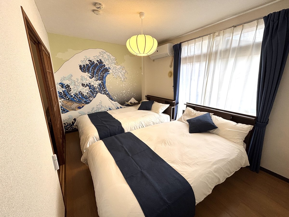 寝室1 北斎の間